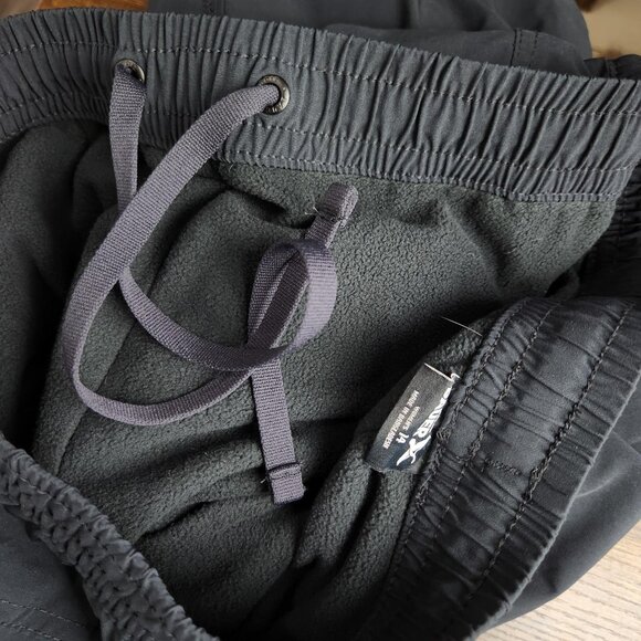 Eddie Bauer Pants Womens 14 Black Fleece Lined Hi Rise Cargo Jogger Sweatpants - Picture 16 of 16